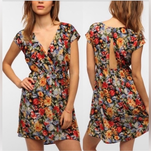 Anthropologie Dresses & Skirts - Anthropologie Coincidence and Chance Hi Lo Floral Dress